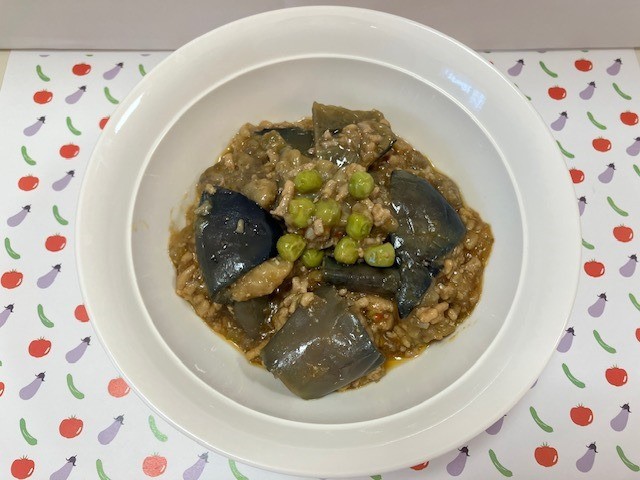 イルアカーサ農園で収穫したにんにくが献立に！