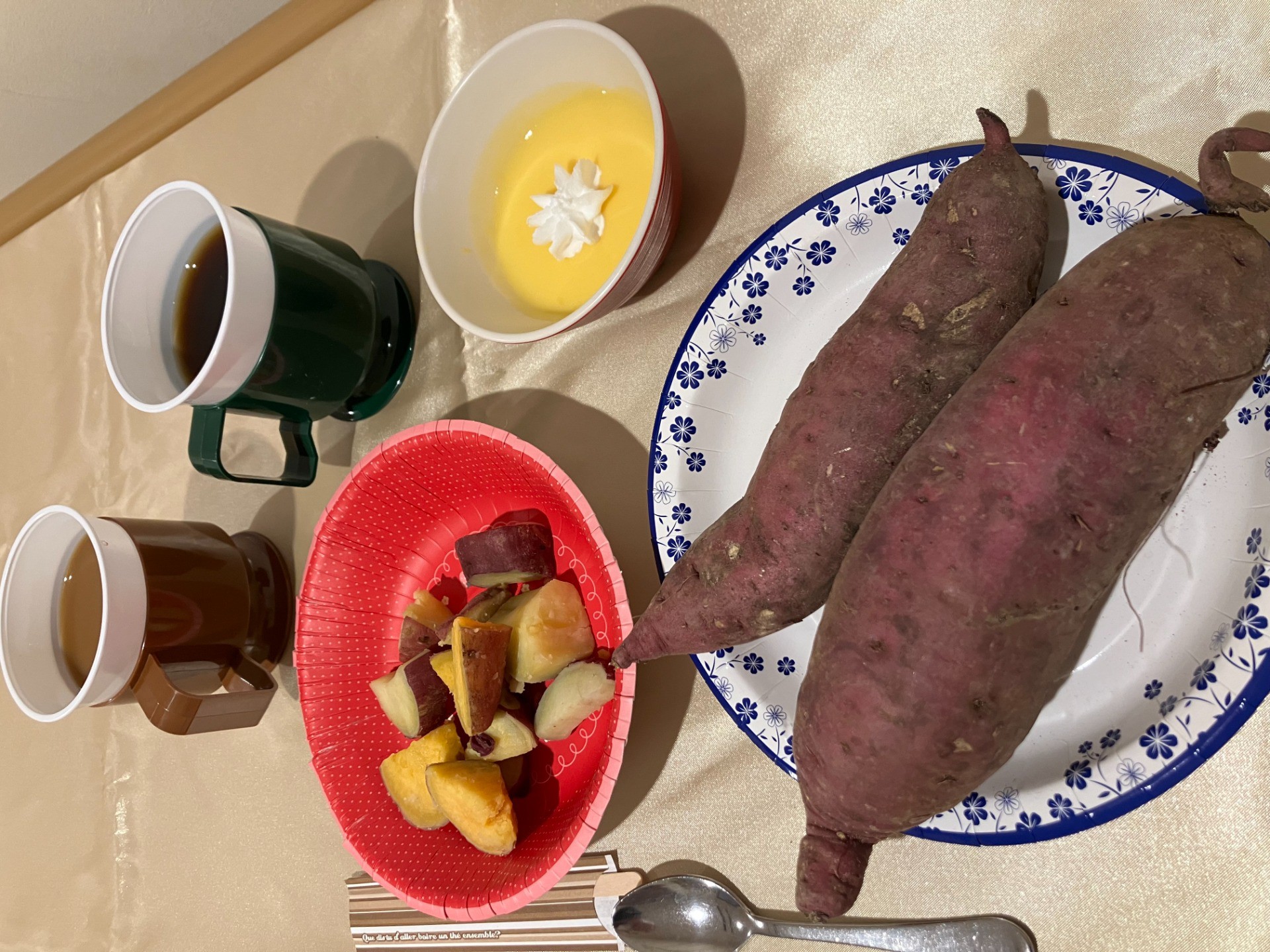 🍠食欲の秋🍁喫茶イルアカーサ～収穫したさつまいもで“ほっこり”ティータイム ☕🍠