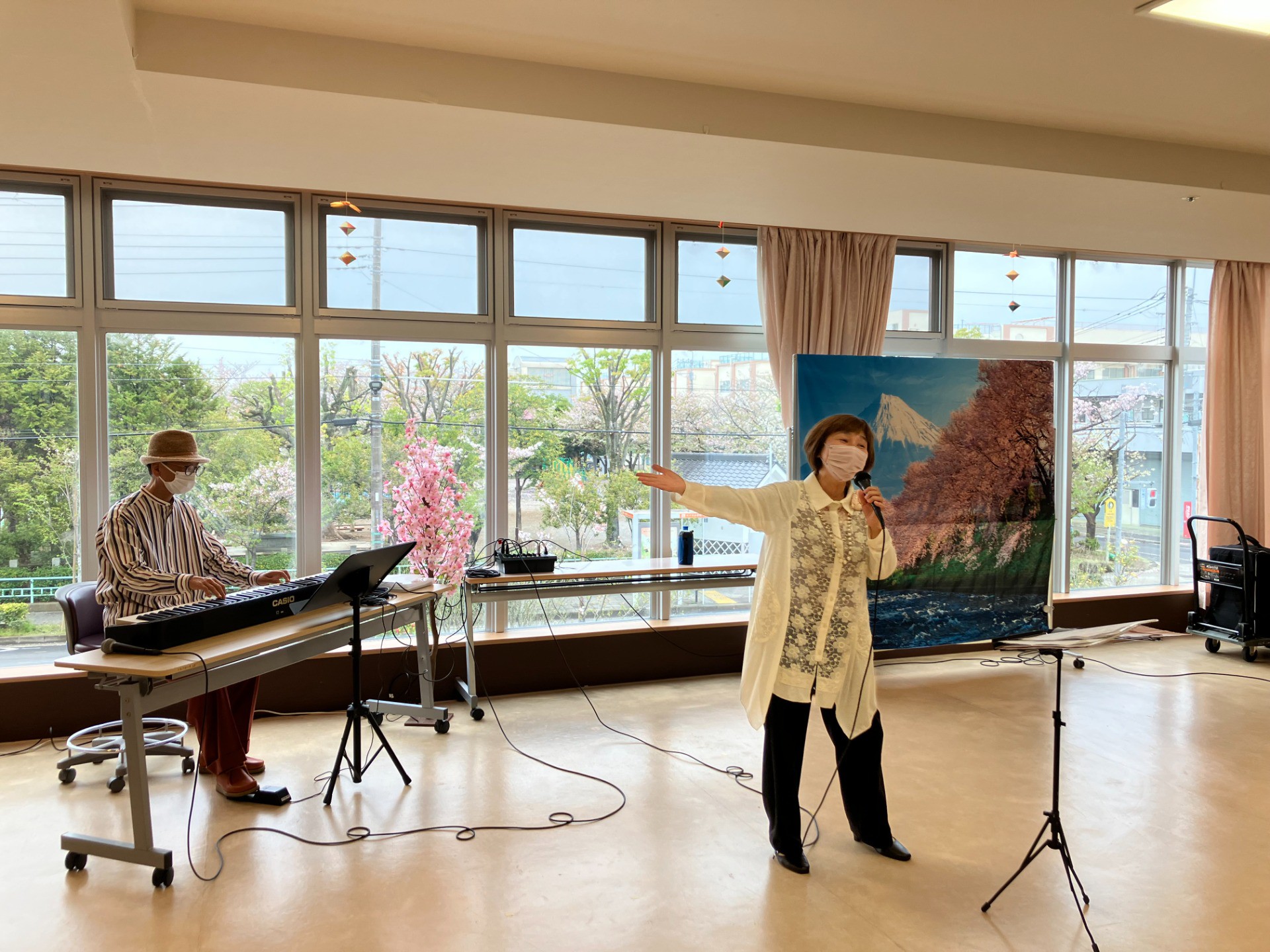 桜と音楽に包まれて♪和音『桜とともにコンサート🌸』を開催しました♬